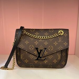 Louis Vuitton Monogram Passy Handbag